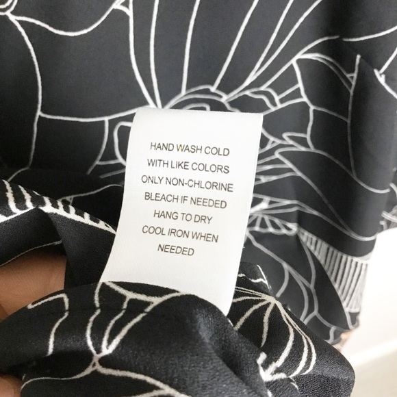 Gibson Latimer Floral Black 3/4 Sleeve Top Size M - Picture 3 of 6